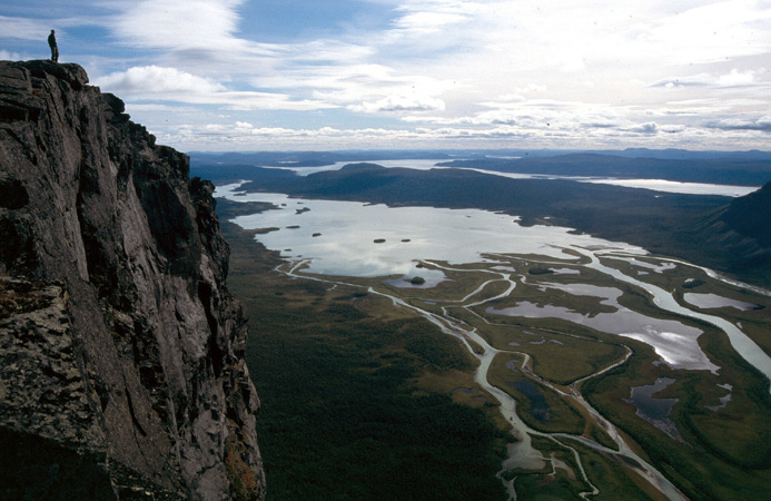 sarek02_027
